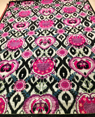 Black Pink and White Handmade Suzani Carpet (9x12 ft)