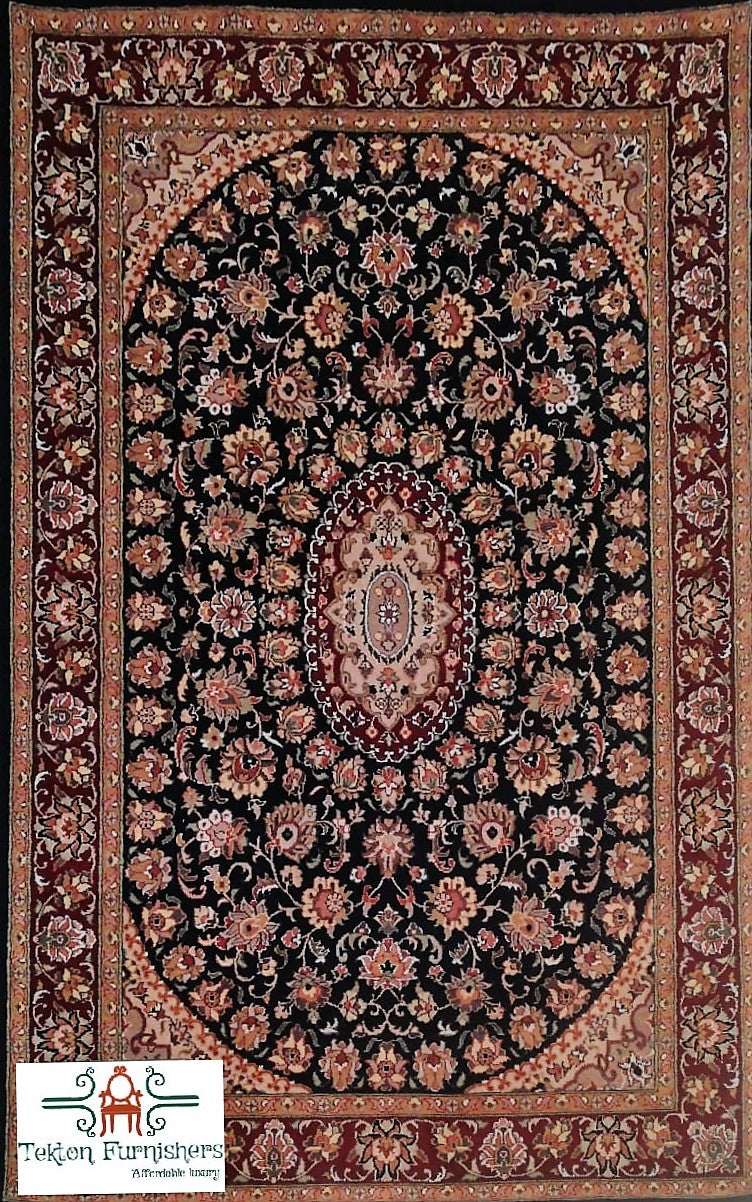 Fine Oriental Handmade Carpet (3x5 ft)