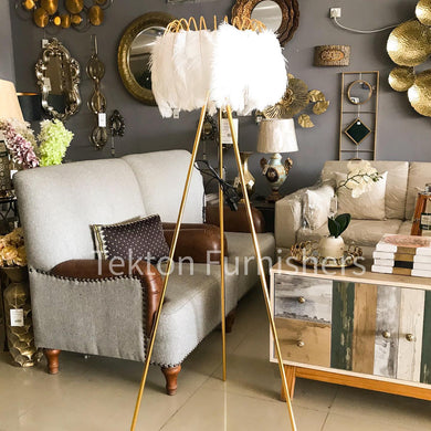 Feathered floor lamp