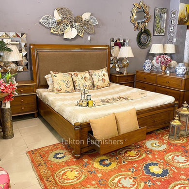 The Flores Bed Set